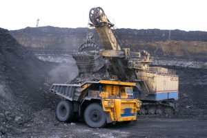 Read more about the article Analisis Kelayakan Investasi dan Evaluasi Ekonomi Pertambangan Mineral Batubara